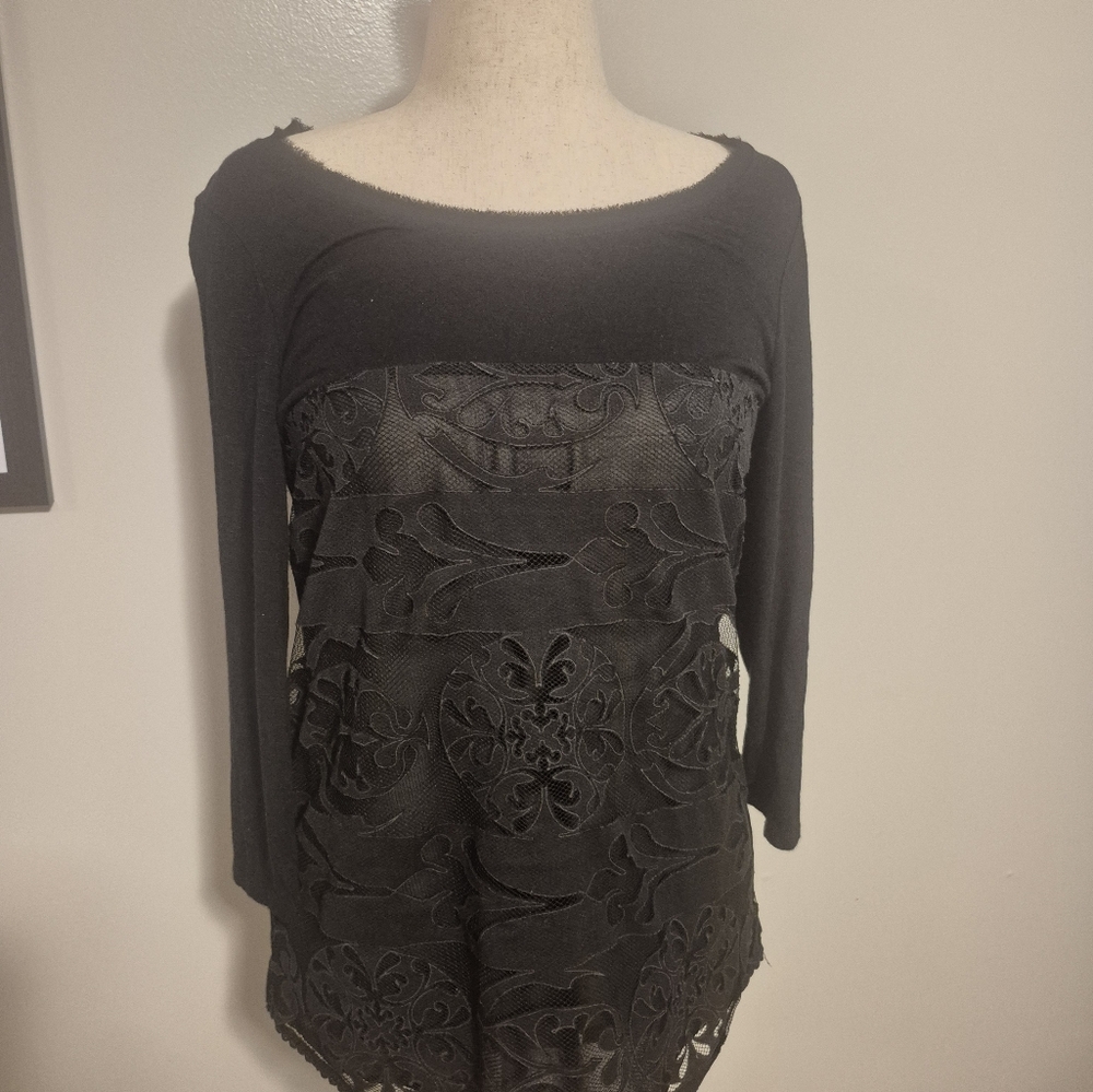 Anthropologie Meadow Rue Med Black Lace Overlay Women's Top Black 3/4 Sleeves